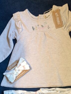 Cream Long-Sleeve Girls Top with Desert Embroidery